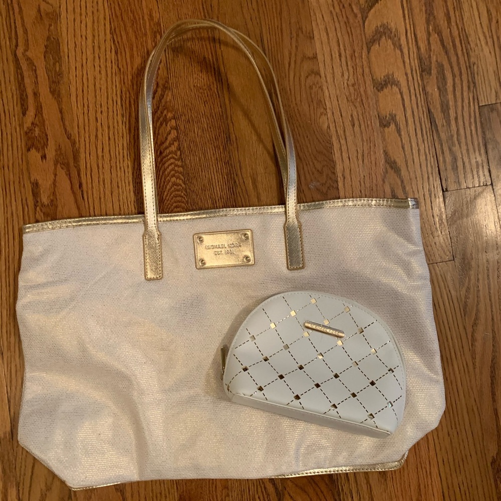 White and Gold Michael Kors tote and small clutch